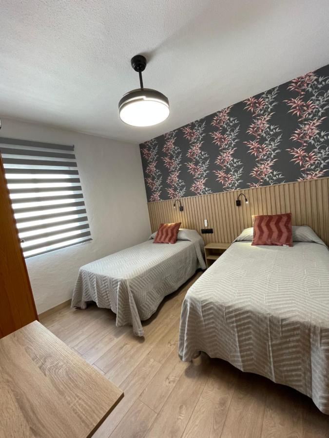 Hostal Calderon De La Barca Zalamea de la Serena Luaran gambar